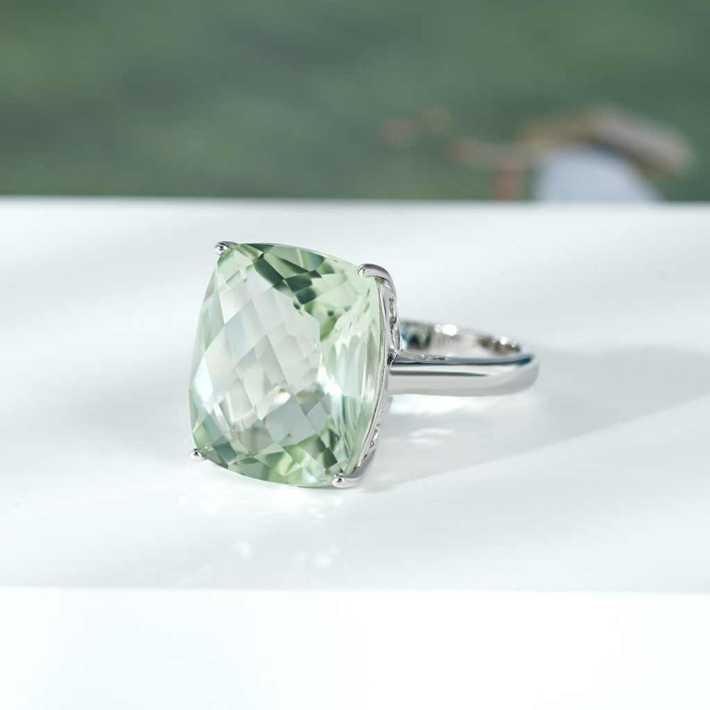 Natural Green Amethyst Ring Female S925 Sterling Silver Gemstone Inlaid Luxury - Image 2