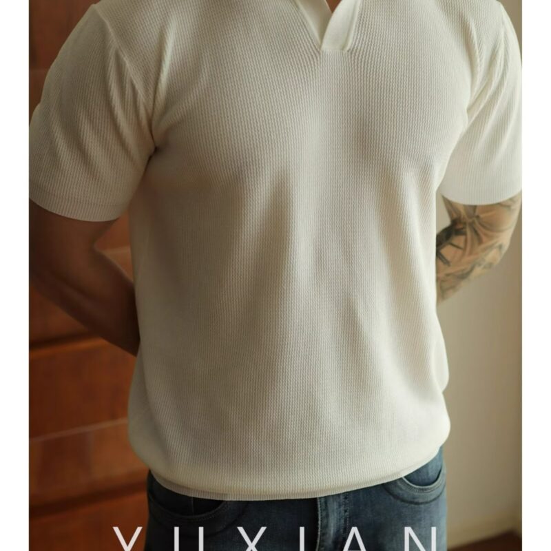 Men's Retro Minimalist T-Shirt - Image 5